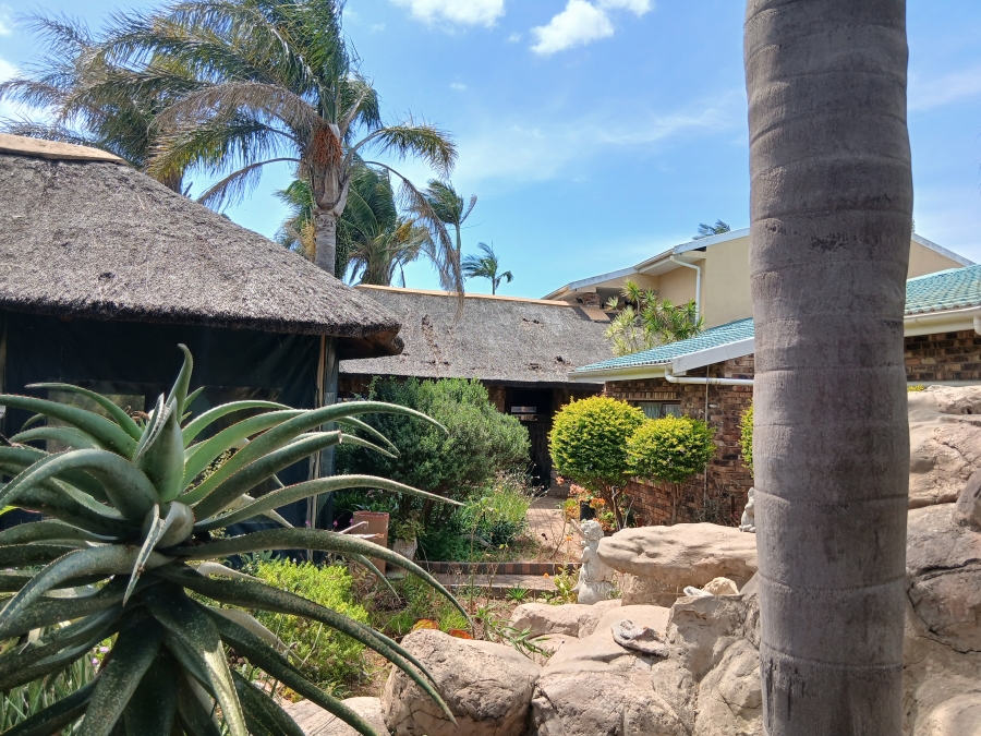 Commercial Property for Sale in C Place Eastern Cape